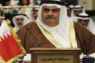 "الخليج يمر بظرف أمني غير مسبوق".. وزير خارجية البحرين يحذر من تداعيات التصعيد