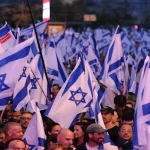 مظاهرات في تل أبيب ضد نتنياهو.. مئات الإسرائيليين يطالبون بتغيير الحكومة