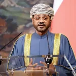 عمان: ملتزمون بمواصلة جهود حماية الملاحة في مضيق هرمز