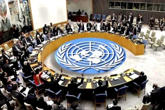 في جلسة طارئة، اليمن يدعو مجلس الأمن الدولي للتحرك الفوري ضد الحوثيين لحماية الأمن والاستقرار الإقليمي