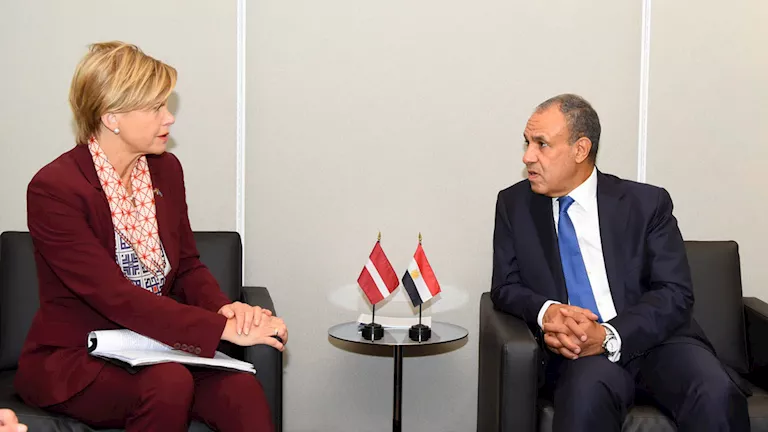وزير الخارجية يؤكد أهمية تعزيز التعاون الاقتصادي بين مصر ولاتفيا لتحقيق المصالح المشتركة والتنمية المستدامة