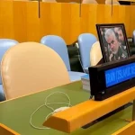 قبل كلمة نتنياهو.. الوفد الإيراني يغادر قاعة الأمم المتحدة ويضع صورة قاسم سليماني