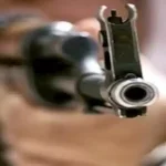 فتح النار عليهم.. مسلح يقتل ويصيب 3 مصريين في سوق بالخرطوم