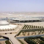 عقب الهجمات الحوثية.. 4 شركات طيران تعلق رحلاتها إلى الرياض