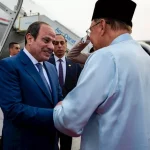 رئيس وزراء ماليزيا للسيسي: رغم المسافات التي تفصل بيننا فإن قلوبنا قريبة