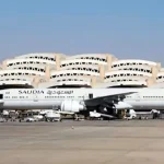 السعودية: تعليق العمليات التشغيلية بمطار الرياض الدولي بعد هجوم استهدفه