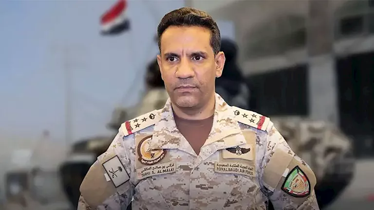 تحالف دعم الشرعية يعلن استهداف عدة مواقع للحوثيين بينها محطة وقود في صنعاء