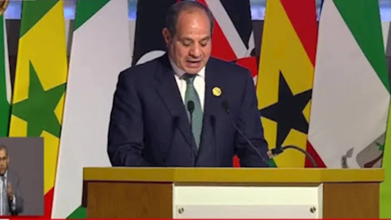 السيسي: أفريقيا تمر بمرحلة دقيقة تشهد نزاعات وتوترات جيوسياسية