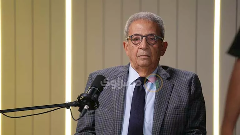 عمرو موسى.. 90 عامًا بين أروقة الدبلوماسية ودهاليز السياسة
